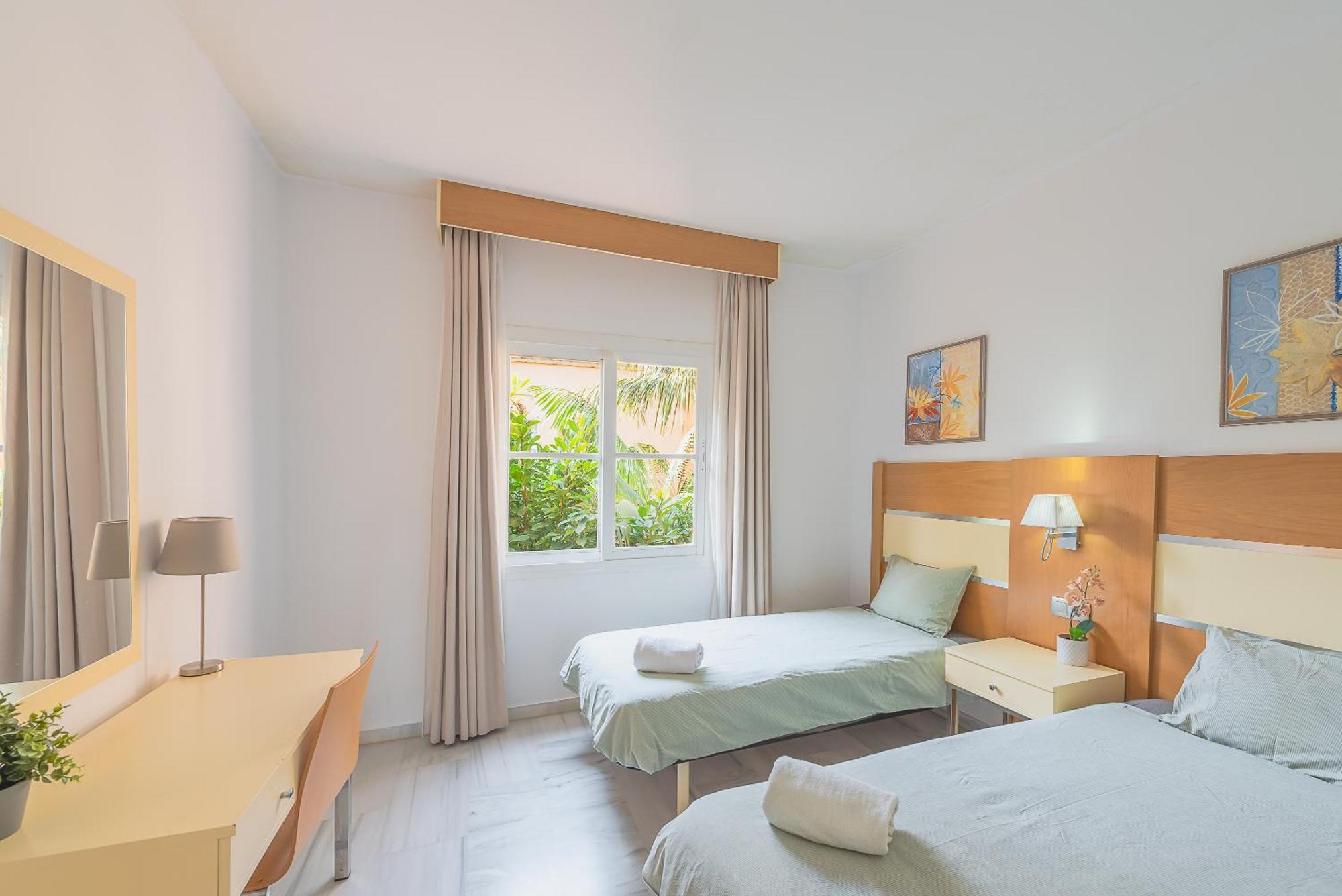 Skysea Holidays Riviera Del Sol Apartament *